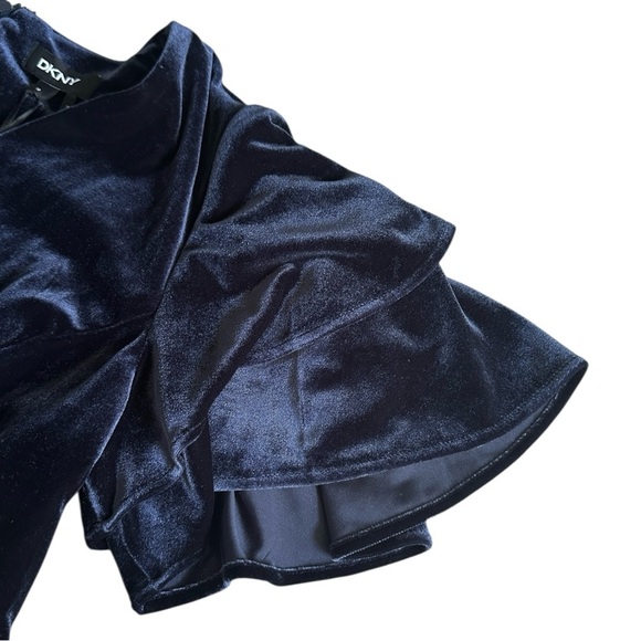 DKNY Velvet Sheath Dress NWT 10 Navy Tiered Flutter Sleeve Ruched Holiday Party - Picture 5 of 10